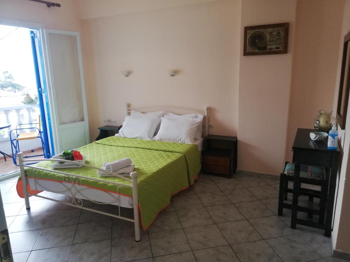Elli Rooms Patitiri Dış mekan fotoğraf