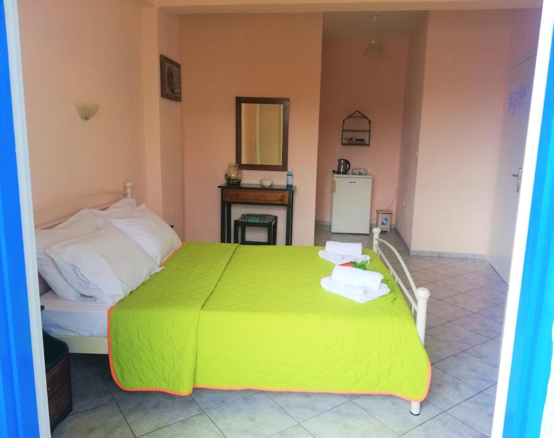 Elli Rooms Patitiri Dış mekan fotoğraf